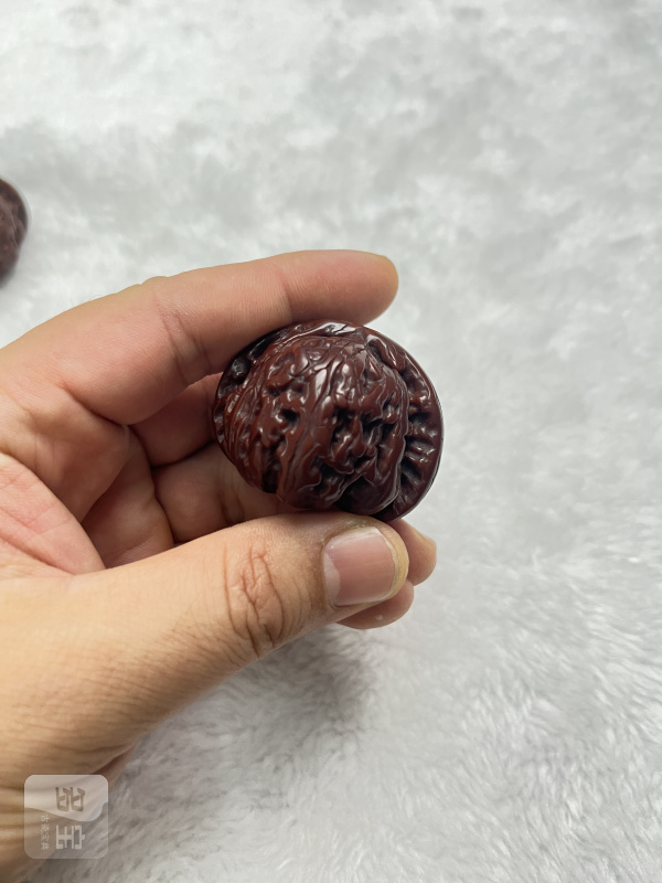 狮子头核桃手捻一对 - 图7